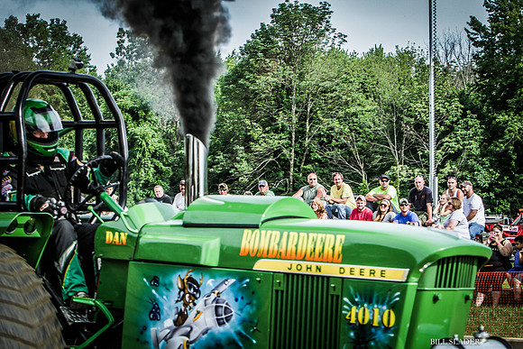 tractor-1668