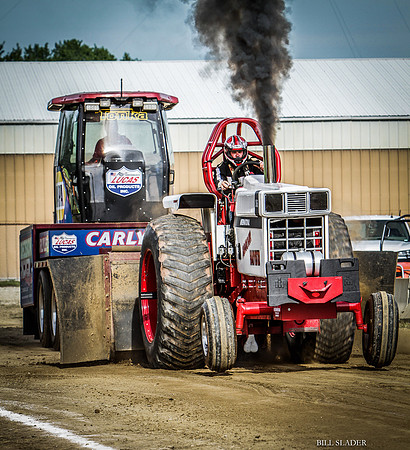 tractor-2047
