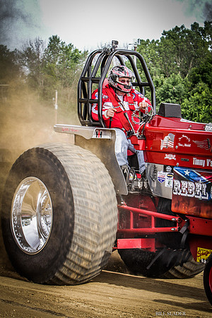 tractor-1760